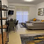 Mountain & View, Large Balcony Flat In Daire Avlonya
