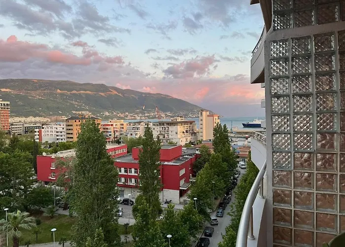 Mountain&beach View, Large Balcony Flat In Apartament