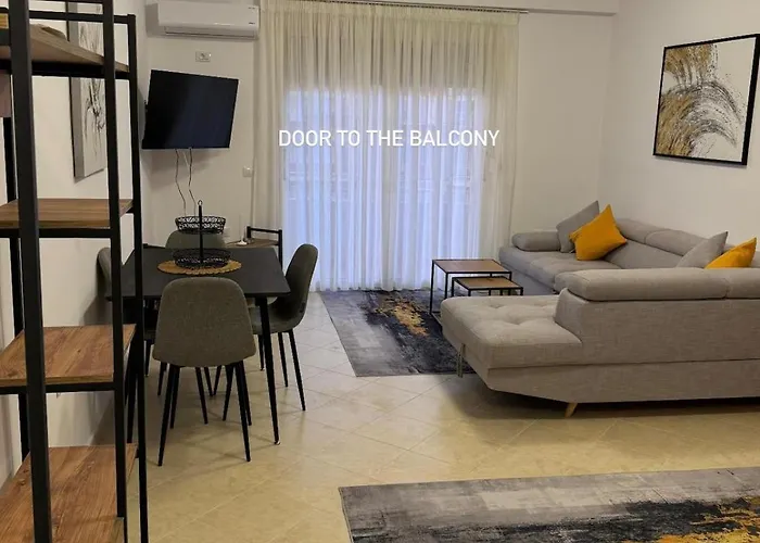 Mountain&beach View, Large Balcony Flat In Apartament Wlora